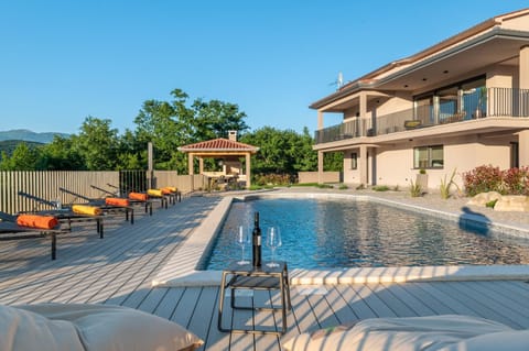 Luxury Villa Santa Cruz with XL pool and Jacuzzi Villa in Istria County