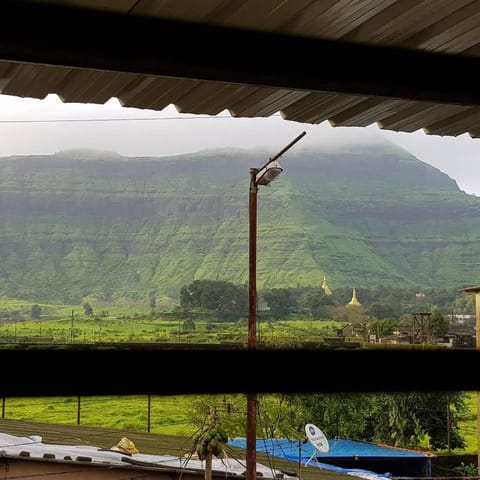 Wild View Cottage With best nature view Chalet in Igatpuri