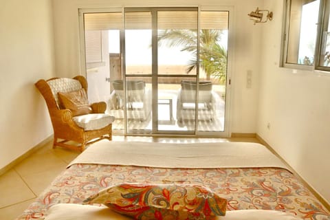 Bed, Photo of the whole room, Bedroom, Sea view