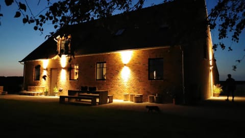 Property building, Night