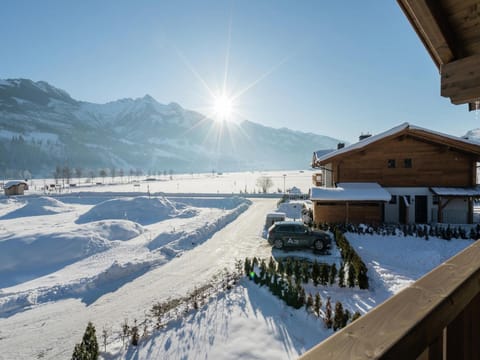 Property building, Winter