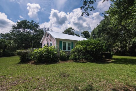 Maggie Brown House in Edisto Island