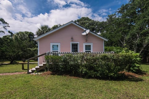 Maggie Brown House in Edisto Island