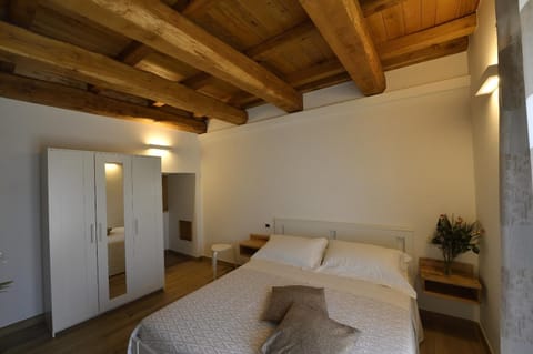 Le Benedettine Affittacamere Relais Bed and Breakfast in Fondi