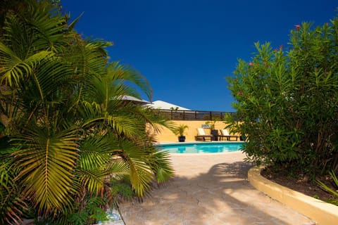 Spacious Villa with Ocean and Mountain view-4 beds Villa in Saint Martin
