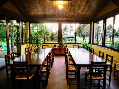 Casa rural exclusiva con 9 hab 16-25pax con piscina privada y BBQ cubierta Casa di campagna in Selva