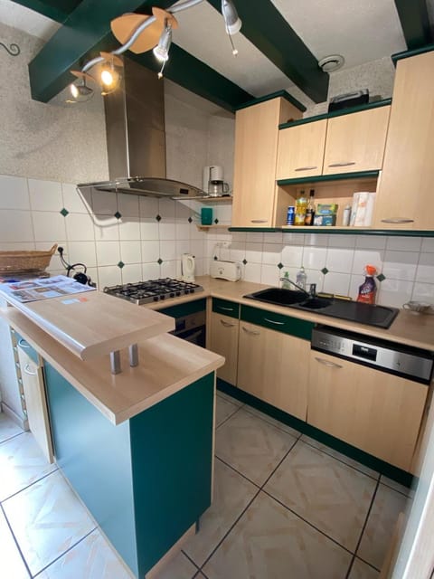 Kitchen or kitchenette, dishwasher, minibar, pet friendly, stove