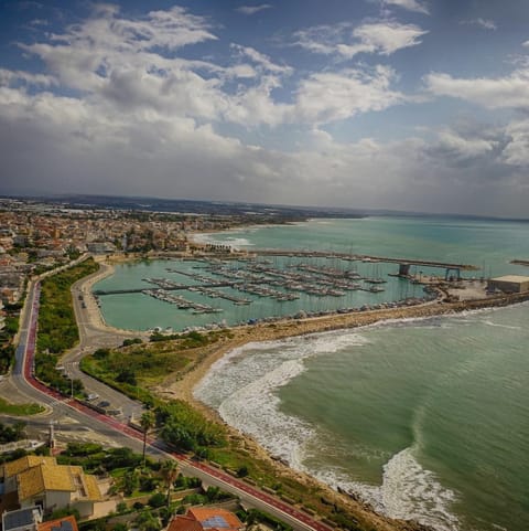 Nearby landmark, Natural landscape, Bird's eye view, Beach, City view, Sea view