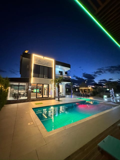 Property building, Night, Pool view, Swimming pool