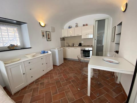 Camogli - "Monolocale di Charme" - Liguria Holidays Apartment in Camogli