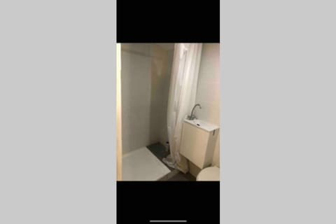 Studio cosy avec possibilité piscine en supplément Apartment in Toulon