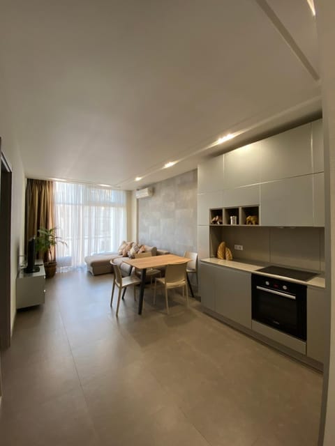 Квартира, Апартаменты у моря, пляж Лузановка Apartment in Odessa