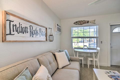 Indian Rocks Beach Unit - Steps from the Shoreline Condo in Indian Rocks Beach