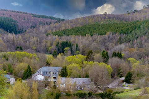 Property building, Nearby landmark, Natural landscape, Bird's eye view