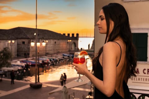 The Mansion of Countess Rizzardi on Garda Lake Apartment in Lazise