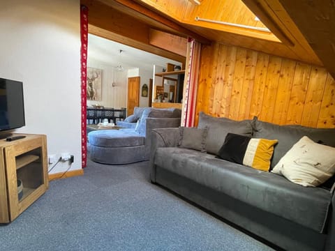 Les Gets - Charmant Appartement 3* au Centre, Proche Pistes, 2 Chambres, 6/8 pers, Parking Inclus - FR-1-623-72 Apartment in Les Gets