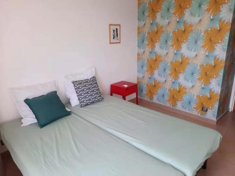 Bed, Bedroom, children