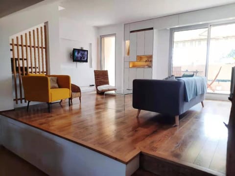 TV and multimedia, Balcony/Terrace, Balcony/Terrace, Living room