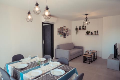 Chic Appart du Port Fréjus Apartment in Fréjus