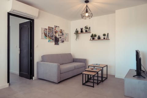 Chic Appart du Port Fréjus Apartment in Fréjus