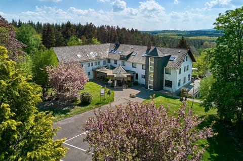 Property building, Natural landscape