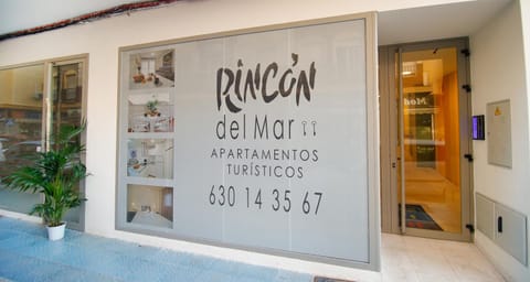 Apartamentos Rincón del Mar Condo in Torre del Mar