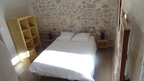 Appartement avec patio,2 chambres,Patangarles Casa in Arles