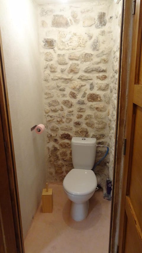 Appartement avec patio,2 chambres,Patangarles Haus in Arles
