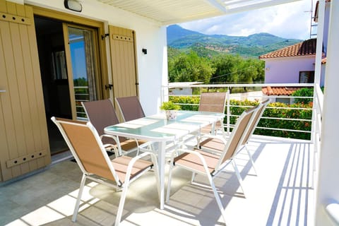 Charikleia's 2 bedroom appartment in Pelion House in Magnesia Prefecture, Greece