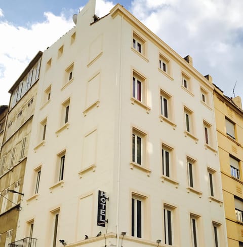 Hôtel Beauséjour Hotel in Marseille