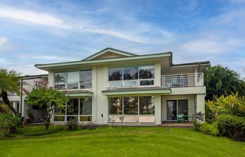 Emmalani Court 411 Apartment in Princeville