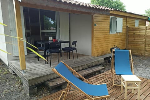 Cozy chalet des Moussaillons N99 - proche lac Apartamento in Hourtin