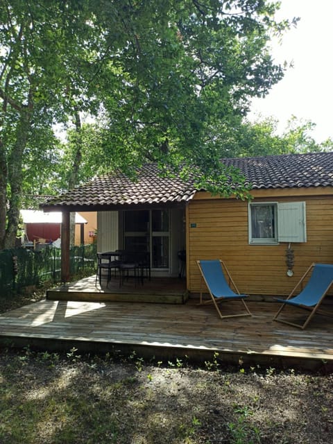 Cozy chalet des Moussaillons N99 - proche lac Apartamento in Hourtin