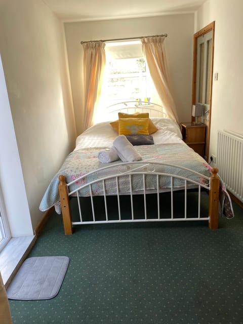 Rose Cottage Bee Happy anex Vacation rental in Saint Columb Major