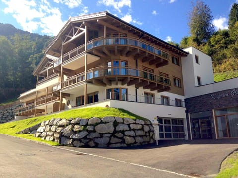 Kaprun Glacier Estate Condo in Piesendorf