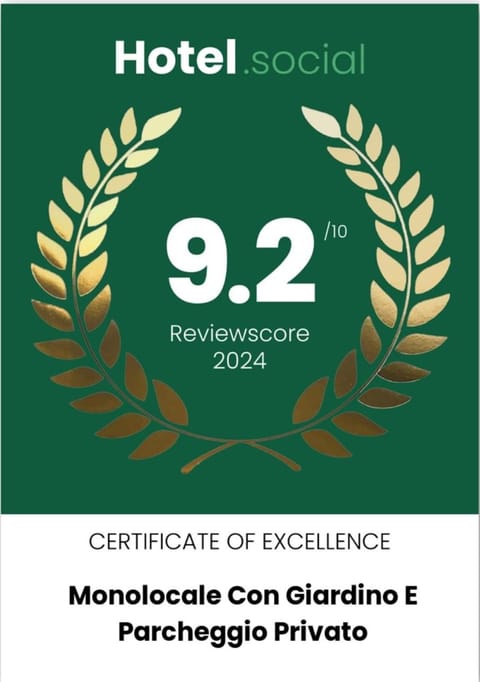 Monolocale con giardino e parcheggio privato CITRA zero zero ottanta trentuno LT 0281 Apartment in Imperia