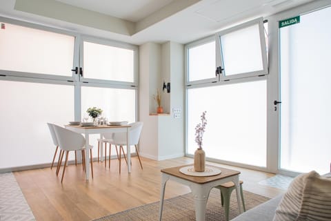 Living room, Dining area