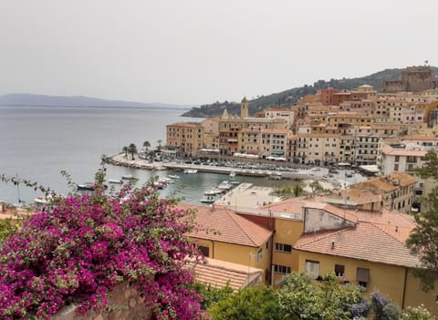 Nearby landmark, Day, Natural landscape, City view, Mountain view, Sea view