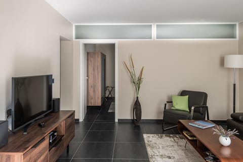 Ostsee Elmenhorst Sehr hochwertige Dreizimmer Ferienwohnung mit Gartenterrasse Apartment in Mecklenburg-Vorpommern, Germany