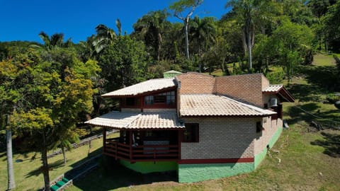 BANGALÔ CASA GRANDE - EXCLUSIVIDADE, CONFORTO E PRIVACIDADE. House in Porto Belo