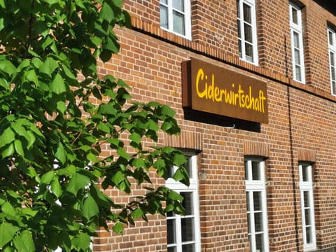 Property building, Facade/entrance, Property logo or sign