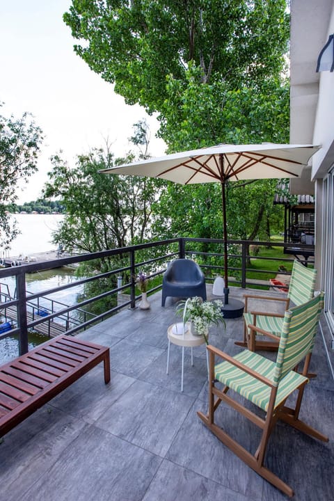 River house Grana Villa in Belgrade