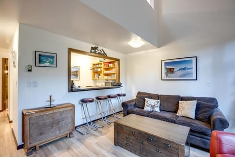 06SW - Fireplace - WithD - Kitchen - Sleeps 7 home Copropriété in Glacier