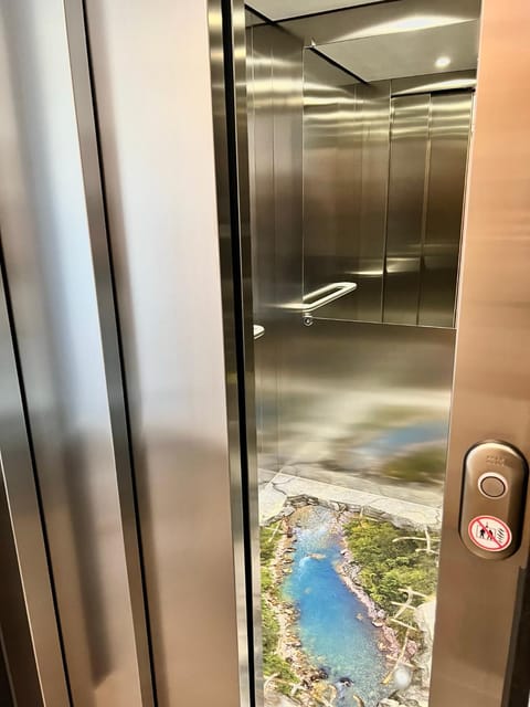 elevator