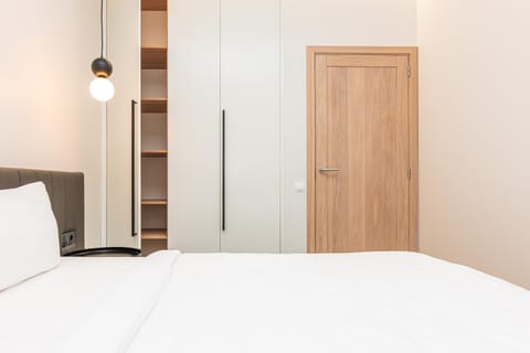 Bed, Bedroom, wardrobe