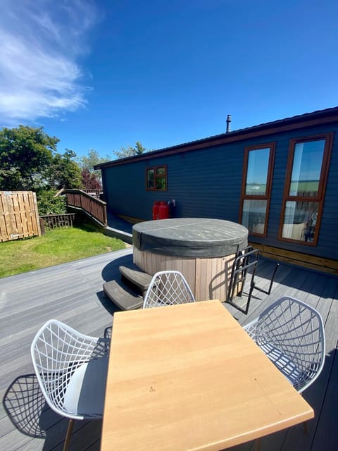 Patio, Balcony/Terrace