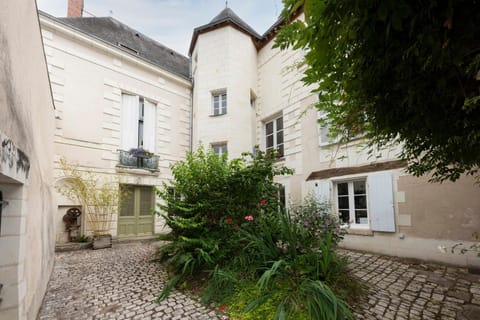 La Lirosane, 3 studios, 3,7km du Zoo, Centre-ville Apartment in Centre-Val de Loire