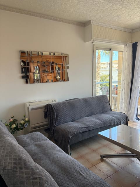 Magnifique emplacement pour ce joli f3 Apartment in Cavalaire-sur-Mer