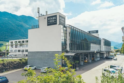 Tailormade Hotel STANS SÜD Hôtel in Nidwalden