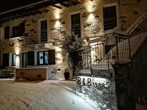 B&B FANCHETTI 1938 Bed and Breakfast in Province of Brescia